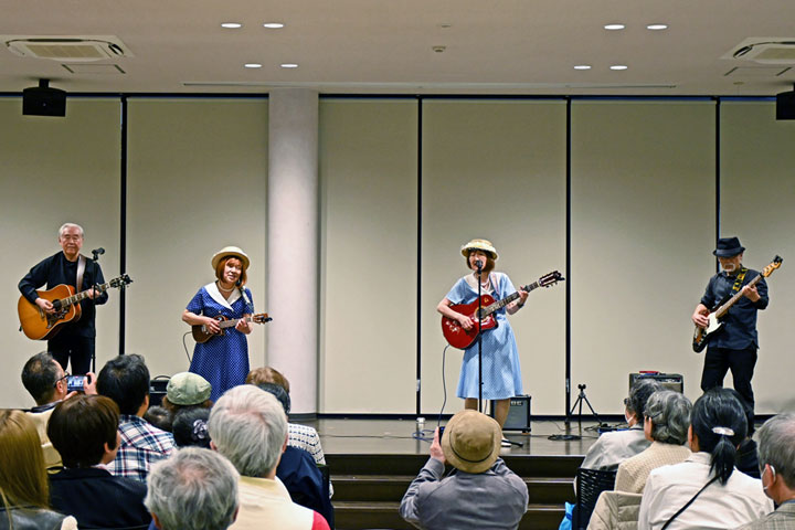 Crazy Rabbits�v���X